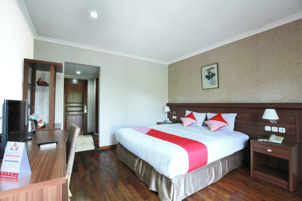 Oyo 510 Wisma Joglo Hotel Bandung Exteriér fotografie